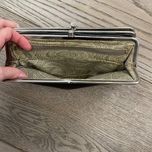 HOBO Lauren Clutch Purse Black Polished Leather